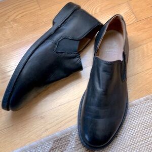 ROOTS Italian leather Shoes - size 39 (US 8)